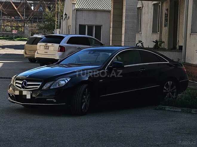 Mercedes E 250 2010, 202,000 km - 1.8 l - Bakı