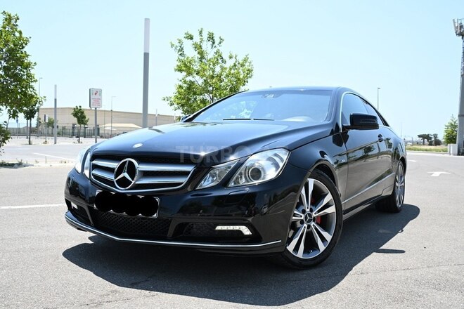Mercedes E 250 2010, 202,000 km - 1.8 l - Bakı
