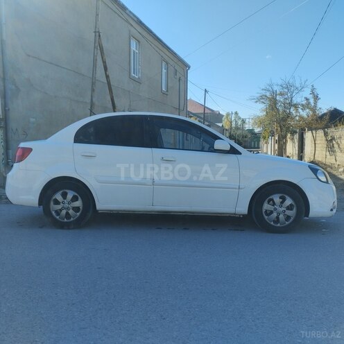Kia Rio 2011, 370,000 km - 1.4 l - Bakı