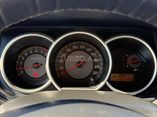 Nissan Tiida 2008, 220,760 km - 1.6 l - Bakı