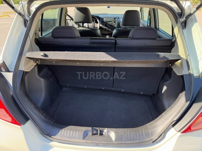 Nissan Tiida 2008, 220,760 km - 1.6 l - Bakı