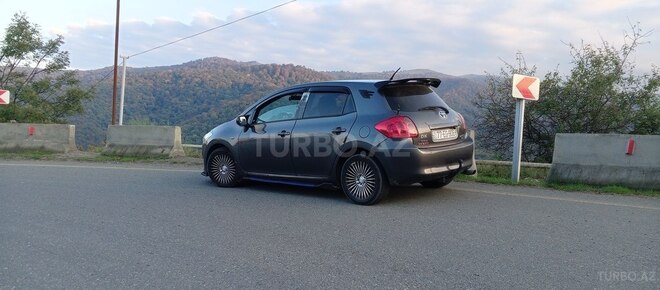 Toyota Auris 2007, 280,000 km - 1.4 л - Mingəçevir