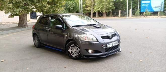 Toyota Auris 2007, 280,000 km - 1.4 л - Mingəçevir