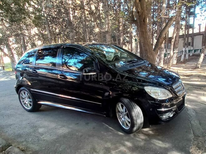 Mercedes B 170 2008, 193,000 km - 1.7 л - Bakı