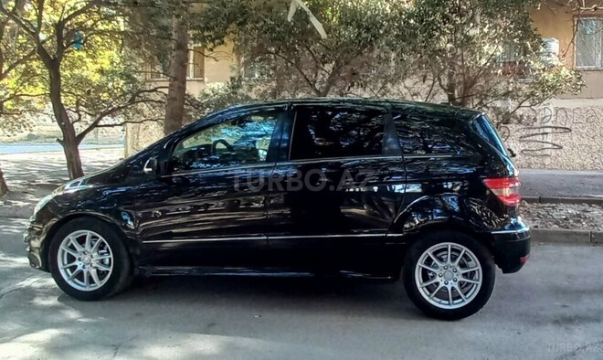 Mercedes B 170 2008, 193,000 km - 1.7 л - Bakı