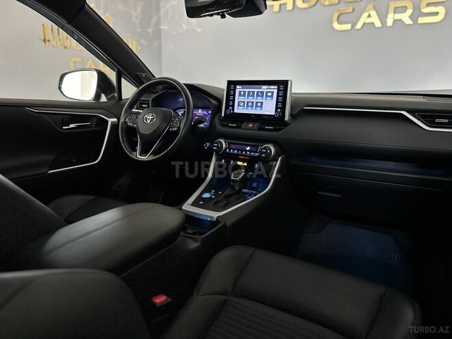 Toyota RAV4 2020, 34,000 km - 2.5 l - Bakı