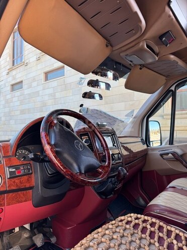 Mercedes Sprinter 313 2013, 330,000 km - 2.5 l - Şirvan