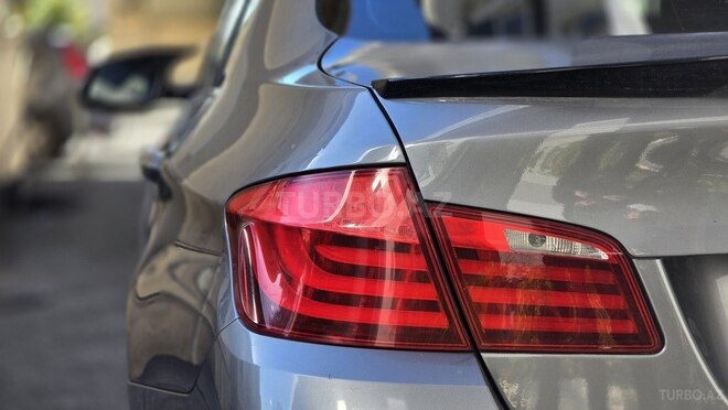 BMW 528 2014, 360,000 km - 2.0 л - Bakı