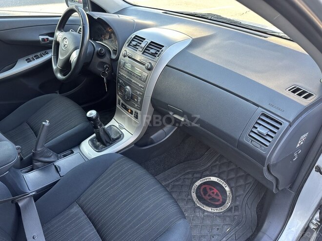 Toyota Corolla 2008, 188,000 km - 1.4 l - Bakı