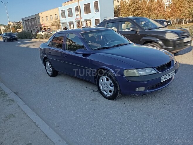 Opel Vectra 1997, 220,000 km - 1.8 l - Sumqayıt