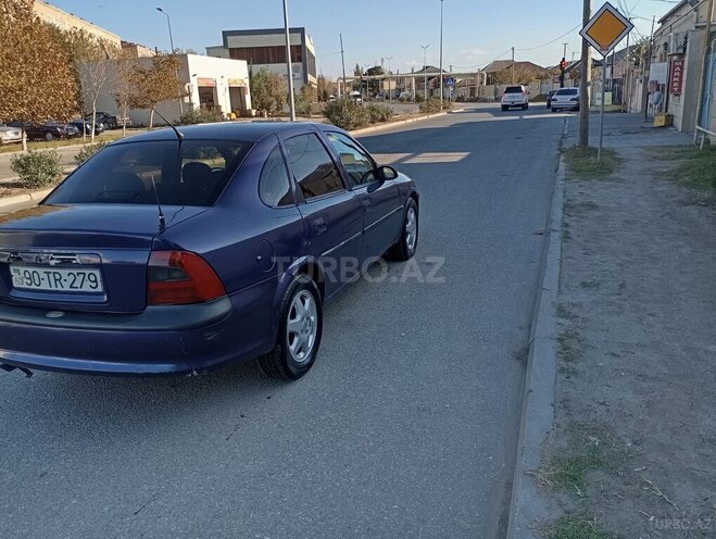 Opel Vectra 1997, 220,000 km - 1.8 l - Sumqayıt