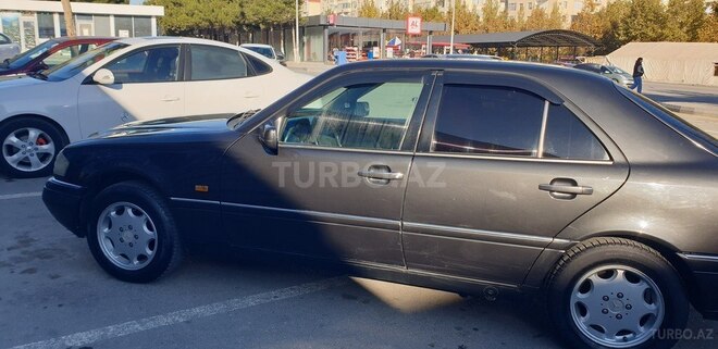 Mercedes C 200 1995, 254,700 km - 2.0 l - Bakı