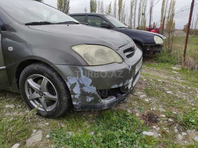 Toyota Corolla 2005, 230,000 km - 1.4 л - Xaçmaz