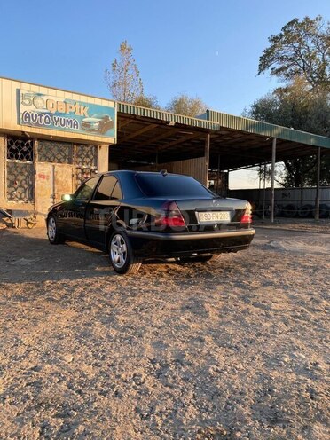 Mercedes C 180 1997, 410,000 km - 1.8 л - Salyan