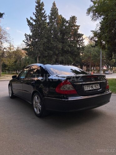 Mercedes E 220 d 2006, 325,000 km - 2.2 l - Bakı
