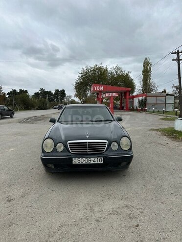 Mercedes E 220 d 2000, 329,784 km - 2.2 l - Xaçmaz