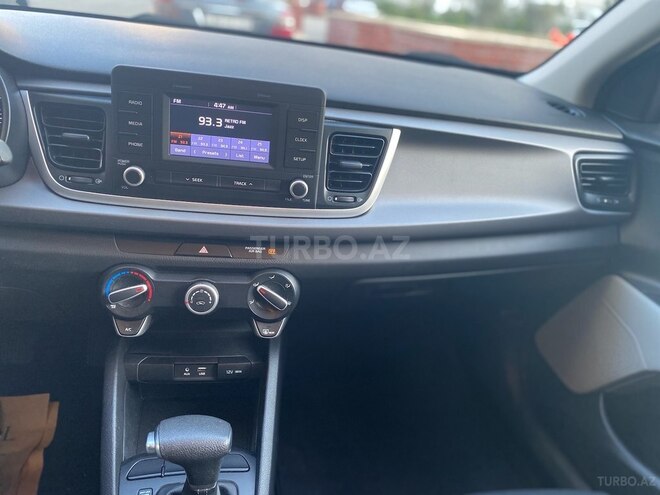 Kia Rio 2018, 132,388 km - 1.6 l - Bakı