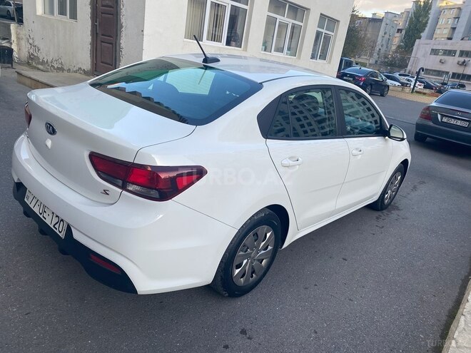 Kia Rio 2018, 132,388 km - 1.6 l - Bakı