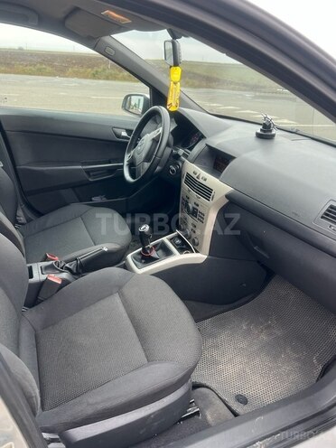 Opel Astra 2007, 273,000 km - 1.3 l - Cəlilabad