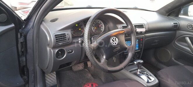 Volkswagen Passat 2004, 222,220 km - 20.0 л - Bakı