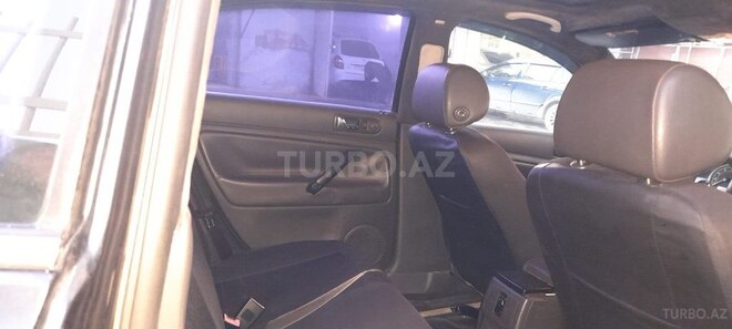Volkswagen Passat 2004, 222,220 km - 20.0 л - Bakı