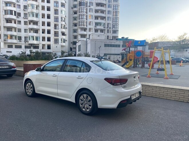 Kia Rio 2018, 132,388 km - 1.6 l - Bakı