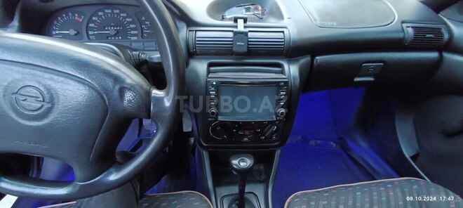 Opel Astra 1995, 298,141 km - 1.6 л - Balakən