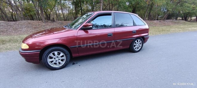 Opel Astra 1995, 298,141 km - 1.6 л - Balakən