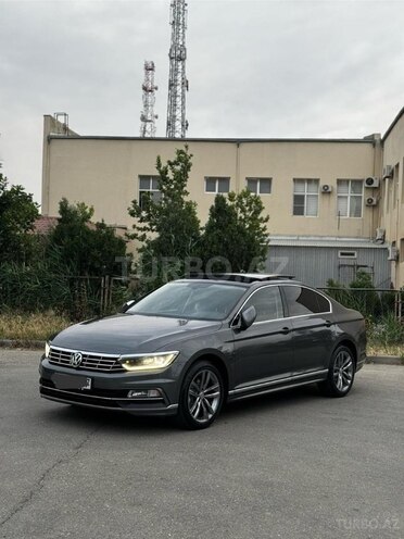Volkswagen Passat 2017, 130,000 km - 1.8 l - Bakı