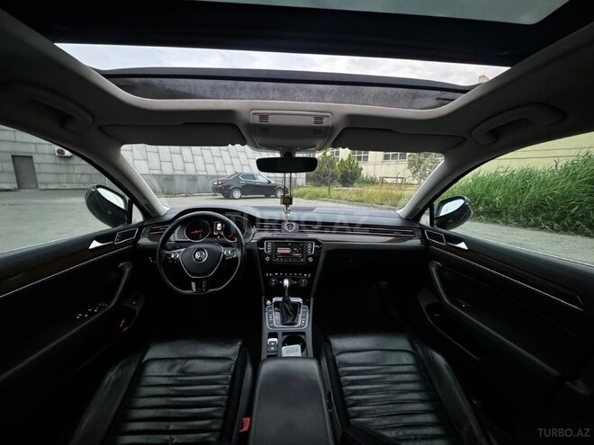 Volkswagen Passat 2017, 130,000 km - 1.8 l - Bakı