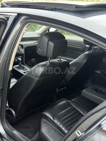 Volkswagen Passat 2017, 130,000 km - 1.8 l - Bakı