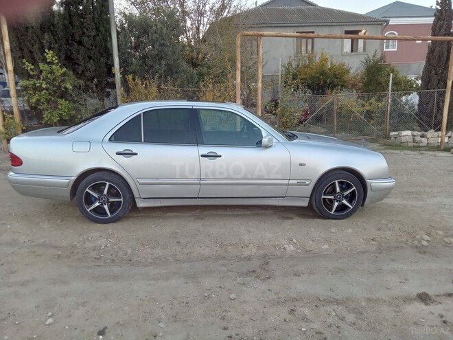 Mercedes E 200 1997, 397,000 km - 2.0 l - Bakı