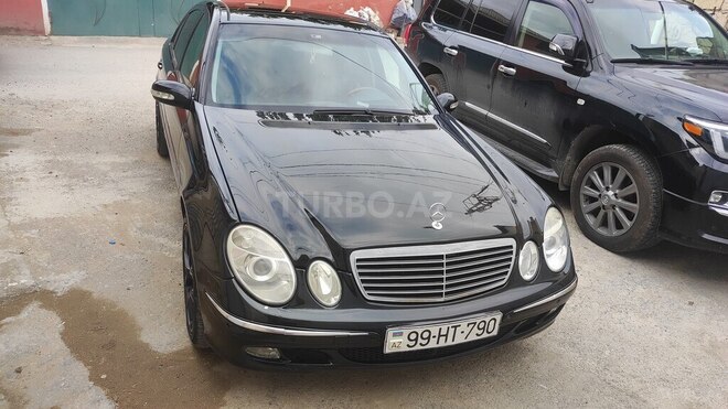 Mercedes E 240 2004, 235,000 km - 2.6 л - Sumqayıt
