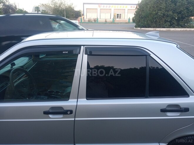 Mercedes 190 1992, 234,543 km - 1.8 l - Qazax