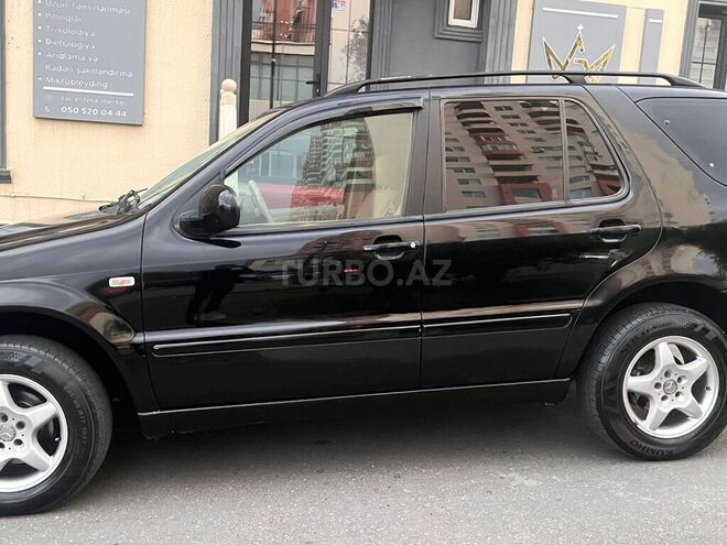 Mercedes ML 320 4MATIC 2001, 370,000 km - 3.2 л - Bakı
