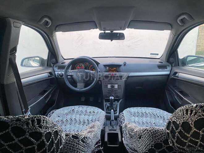 Opel Astra 2006, 240,000 km - 1.3 л - Bakı