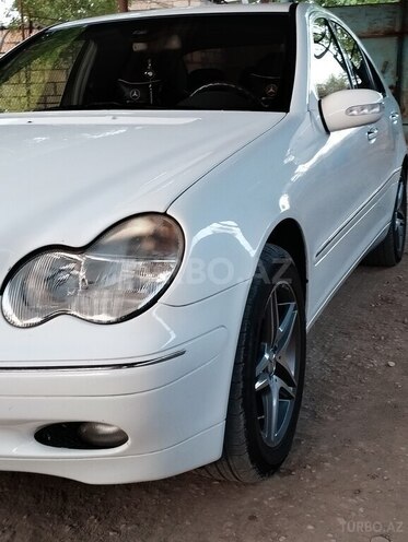 Mercedes C 240 2003, 22,366 km - 2.6 l - Goranboy