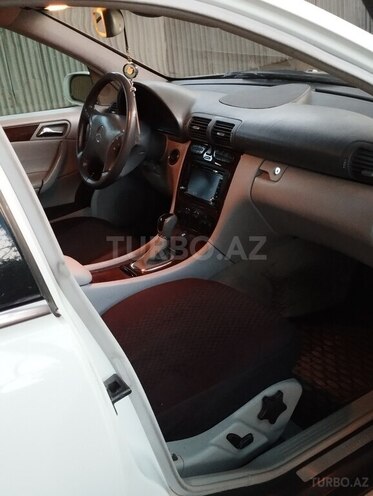 Mercedes C 240 2003, 22,366 km - 2.6 l - Goranboy