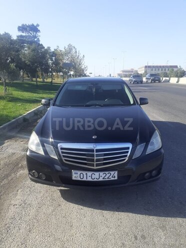 Mercedes E 200 2011, 310,000 km - 1.8 л - Bakı