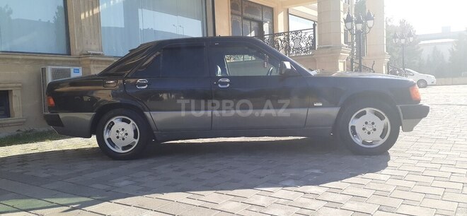Mercedes 190 1992, 175,000 km - 2.5 л - Sumqayıt