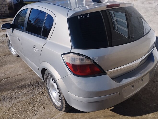 Opel Astra 2007, 240,000 km - 1.3 l - Qusar