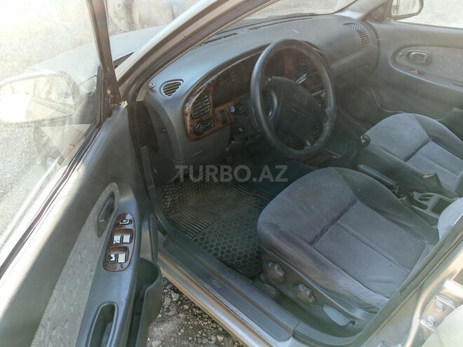 Kia  2003, 215,000 km - 1.6 l - Gəncə
