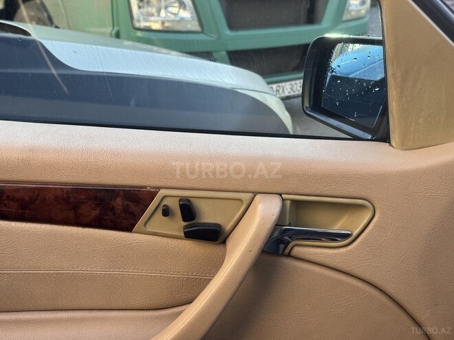 Mercedes C 230 2000, 213,135 km - 2.3 l - Bakı