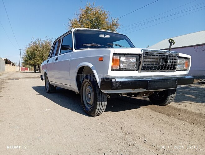 LADA (VAZ) 2107 2005, 95,000 km - 1.6 l - Goranboy