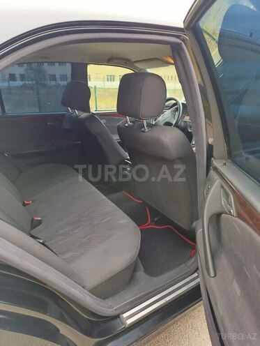 Mercedes E 240 2000, 370,000 km - 2.4 л - Masallı