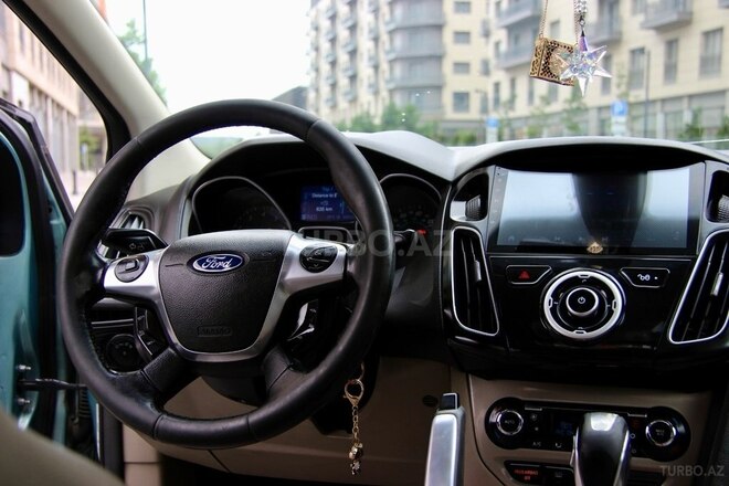 Ford Focus 2012, 300,000 km - 2.0 l - Bakı