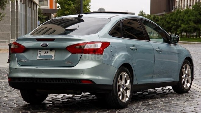 Ford Focus 2012, 300,000 km - 2.0 l - Bakı