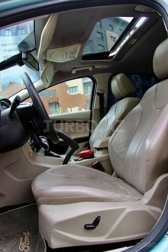 Ford Focus 2012, 300,000 km - 2.0 l - Bakı