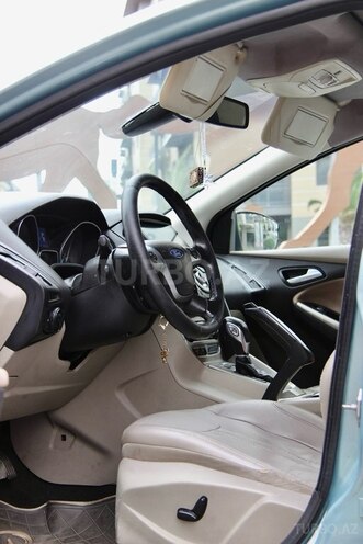 Ford Focus 2012, 300,000 km - 2.0 l - Bakı