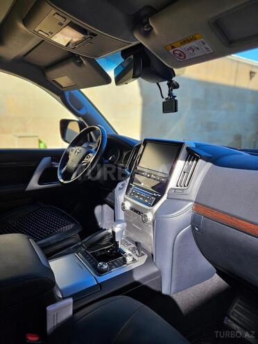 Toyota Land Cruiser 2020, 44,000 km - 4.6 l - Bakı